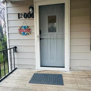 Bluebird Bungalow - 3