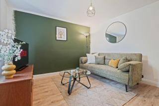 Bedford Suite | 1 Bed Flat | Sleeps 2 | Central - 0