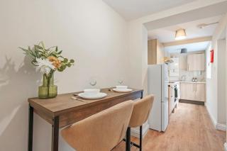 Bedford Suite | 1 Bed Flat | Sleeps 2 | Central - 2