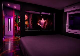 Renaissance jacuzzi Art - 8