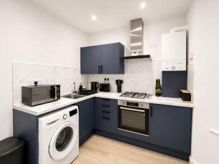 Bedford Station Stay - Sleeps 3 - Free Parking - 5