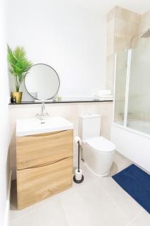 Camden Escape - Birmingham - 2 Beds - Contractors - 1