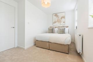 Reservoir Residence - 3-Bed Home & Nearby Parking - 2
