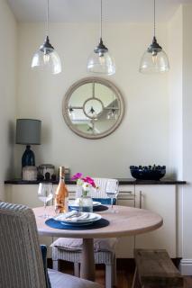 2 Albany House - 4