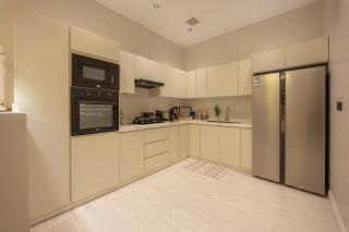 Luxury 2BR Apartment King Abdulaziz Road Self Check-In - 6