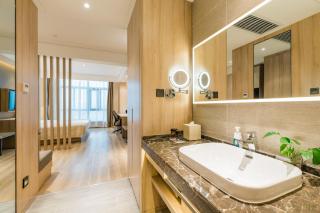 Atour Hotel (Nanjing Xingang Development Area) - 6