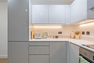Scholars Quarter - 1 Bed - Sleeps 2 - Jewellery - 2
