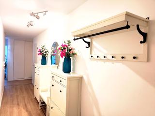 Bright Spacious Apartment near Paris Metro 4 - 1