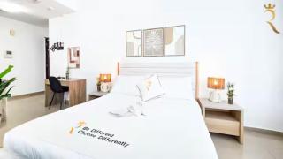 Refined Urban Hideaway C6 Hydra - 6