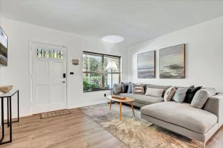 Casa Linda Gated 3 bed 2 bath by the River 1810 - 3