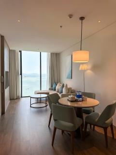 A La Carte Ha long Bay Apartment JUNHOME - Ha Long - 8