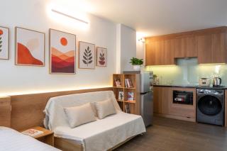 Bach Mai Private Studio with Kitchen & Washer - 1