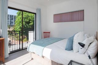 Green Haven Apartment in Milnerton - 4