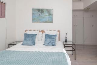 Green Haven Apartment in Milnerton - 2