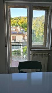 Lakeview Balcony Apartment in Bolsena - 4