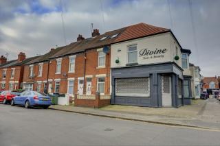 Cosy 2 Bedroom 4 Beds with Parking and near City Centre - 4