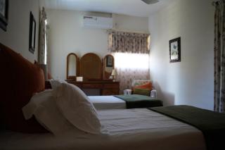 Spacious Beach Apartment - 2