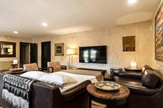 LUXX Taos Motor Lodge - 4