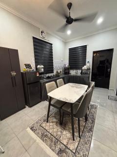 Amda Guest House KP 2 - 6