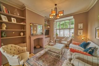 Superb 3-bedroom Victorian Townhome in Ashbourne - 0