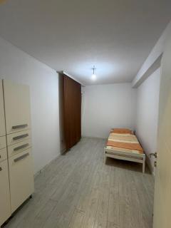 Roi house - 8