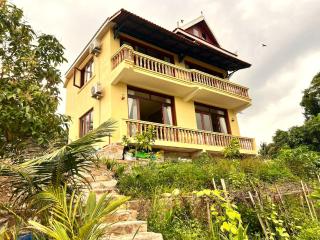 Family-friendly accomodation with sea view - 1