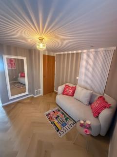 Guesthouse in villa, dunes, beach & city center - 1