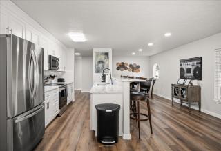 Updated Rancher near shopping & restaurants - 7