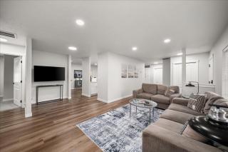 Updated Rancher near shopping & restaurants - 6