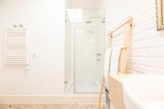 Sao bento stylish cozy apt with ac balcony - 5