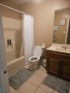 Pet Friendly 2BR Home in Mission TX Near McAllen National Butterfly Center Rio Grande Valley Birding Trails - 1