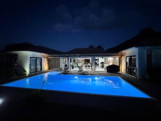 Luxury Villa with Private Pool 4 Bedrooms - 8
