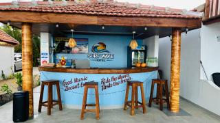 Surf Wave Hotel - 8