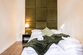 Charming 2BR Apartment 11-Min to Meidling Station - 2