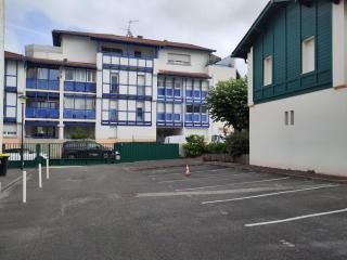 Chambre douillette avec parking privé, salle de bains privée et Netflix - 6