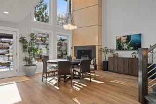 Luxury Mountain Retreat - 5