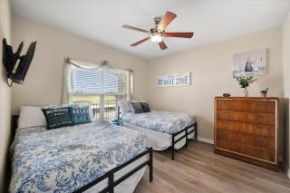 Lakefront Paradise with Stunning Views! - 1