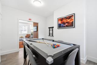 Spacious Home with Pool Table - Sleeps 8 - 0