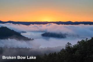 Hochatown Duo Cabin Retreat 4BR Sleeps 14 Private Hot Tub Pet Friendly Near Beavers Bend State Park Broken Bow Lake - 1