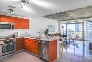Stylish 1BR - Free Parking - Walkable Area - 7
