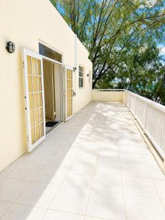 Maxwell Beach House 1- Beachfront & Resort Access - 8