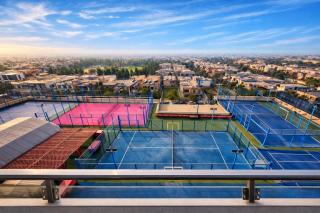 Gold Crest Residency - Signature 2 Bedrooms Suite With Pool Table DHA Lahore - 4