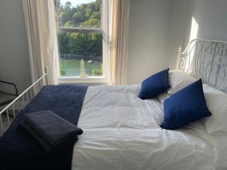 3 Bedroom Home - stunning views of the River Dart - 7