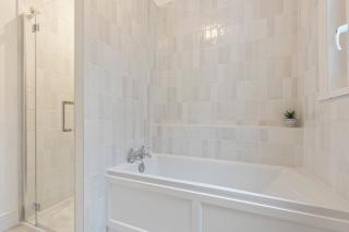 Streatham Common Escape - Sleeps 8 - Free Parking - 2