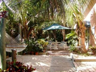 Melbourne Beach Bungalow - 1