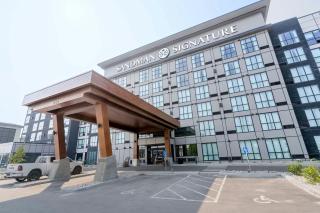 Sandman Signature Winnipeg Airport Hotel & Suites - 9