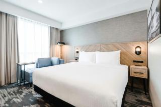 Sandman Signature Winnipeg Airport Hotel & Suites - 3