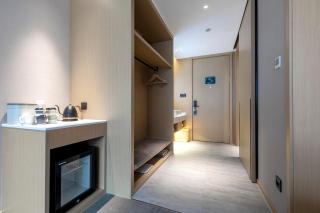 Atour Hotel Ningbo Zhenhai New City - 5
