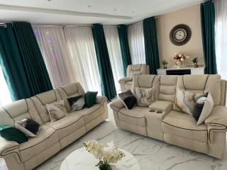 Beautiful luxurious and calm - 2