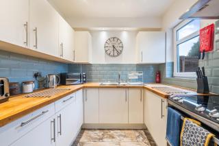 3 Bedroom Home - Sleeps 6 - Free Parking - York - 2